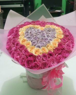 Buket Bunga Romantis Untuk Pacar Purwodadi
