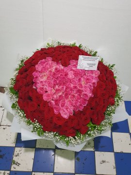 Dena Flower Buket Bunga Wisuda Kekinian Blora